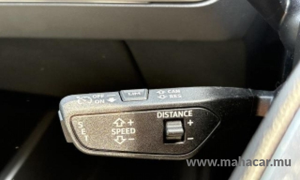 2023 AUDI Q4 photo 14