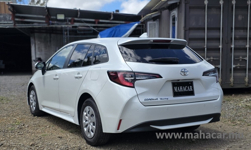 2023 Toyota Corolla Touring photo 10