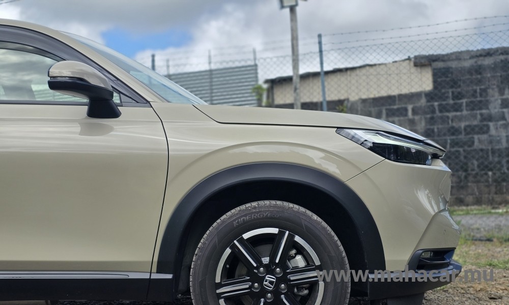2023 Honda Vezel X Hybrid photo 5