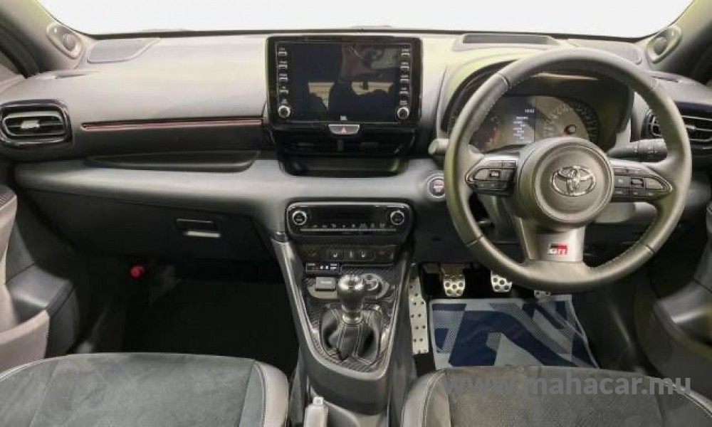 2022 Toyota Yaris GR photo 5