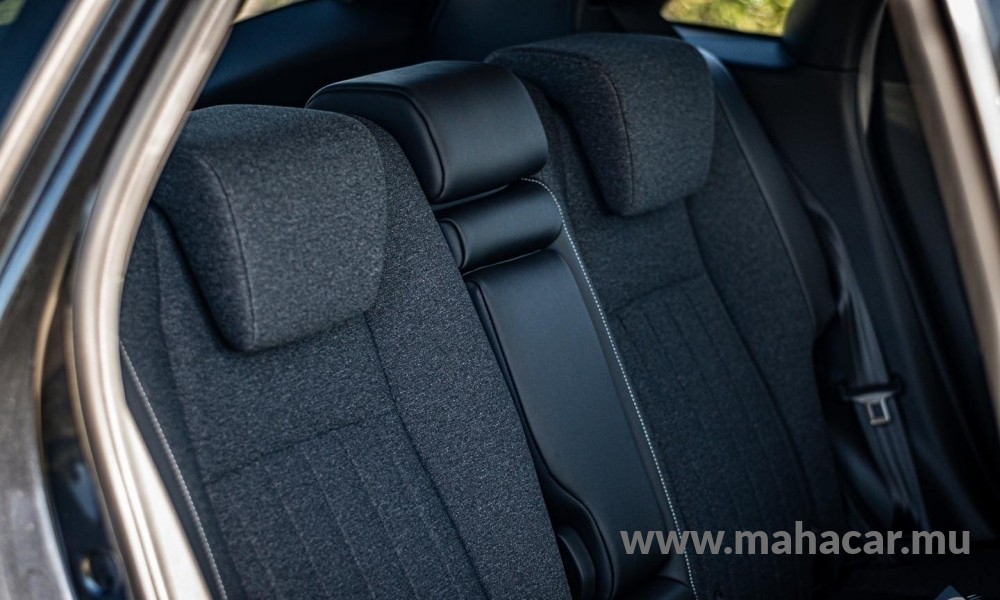 2020 Honda FIT HYBRID photo 11