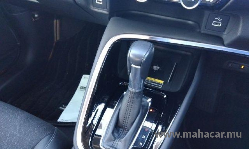 2021 Honda VEZEL Z HYBRID photo 5