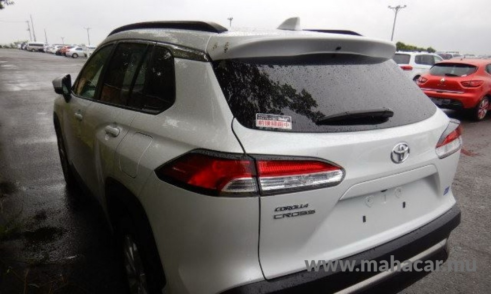2022 Toyota COROLLA CROSS photo 3
