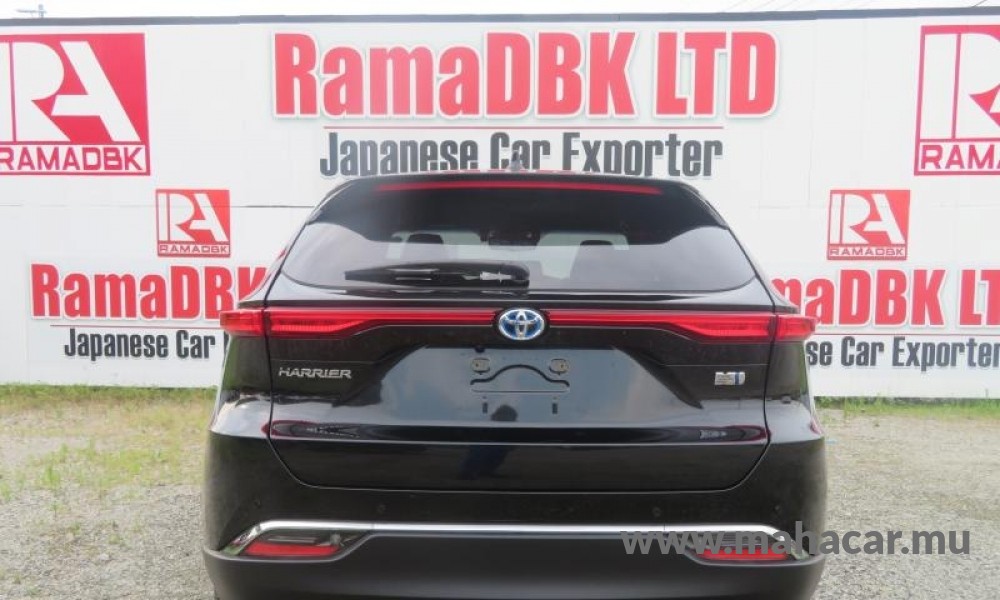 2023 Toyota Harrier photo 6