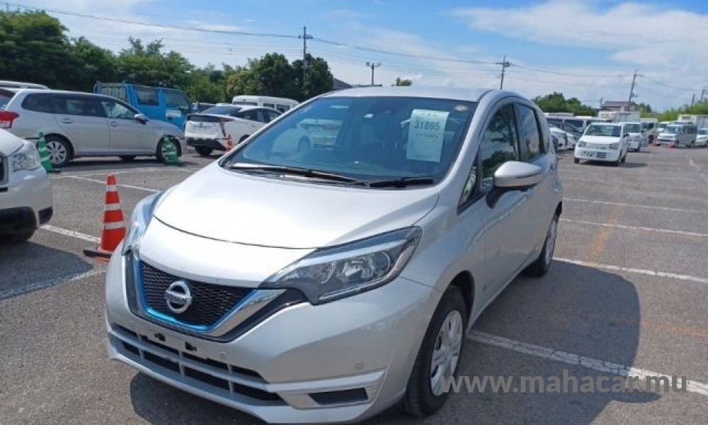 2019 Nissan NOTE E-POWER, Silver
