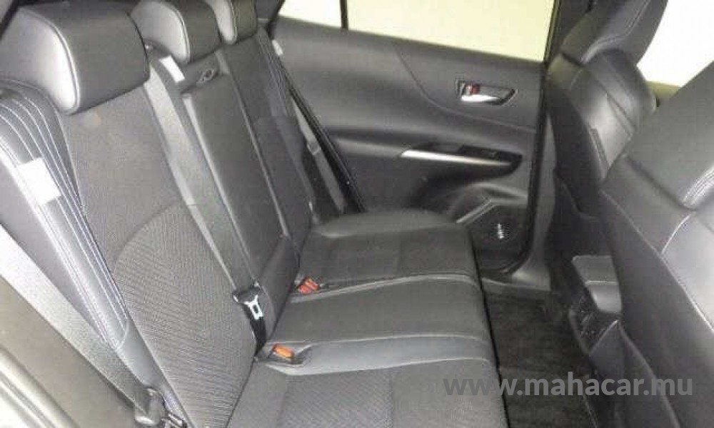2020 Toyota Harrier photo 7