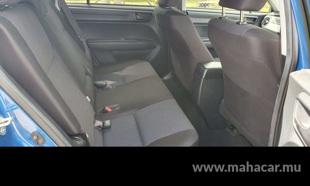 2019 Toyota Corolla Fielder photo 4
