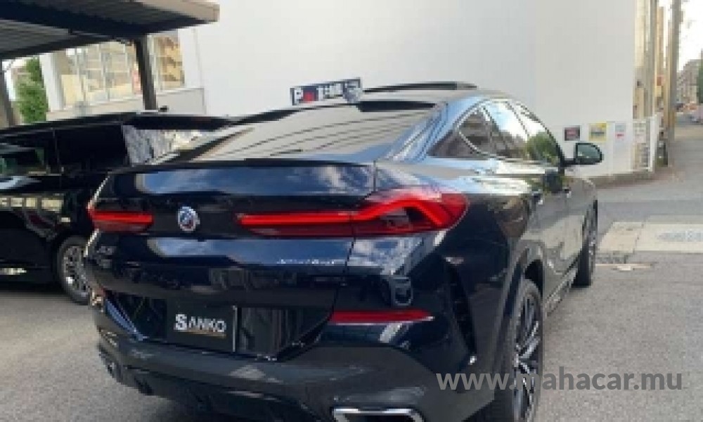 2022 BMW X 6 photo 5