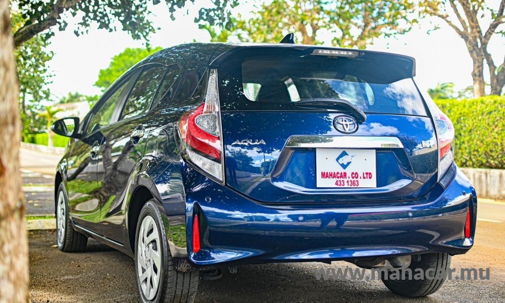 2019 Toyota AQUA photo 7