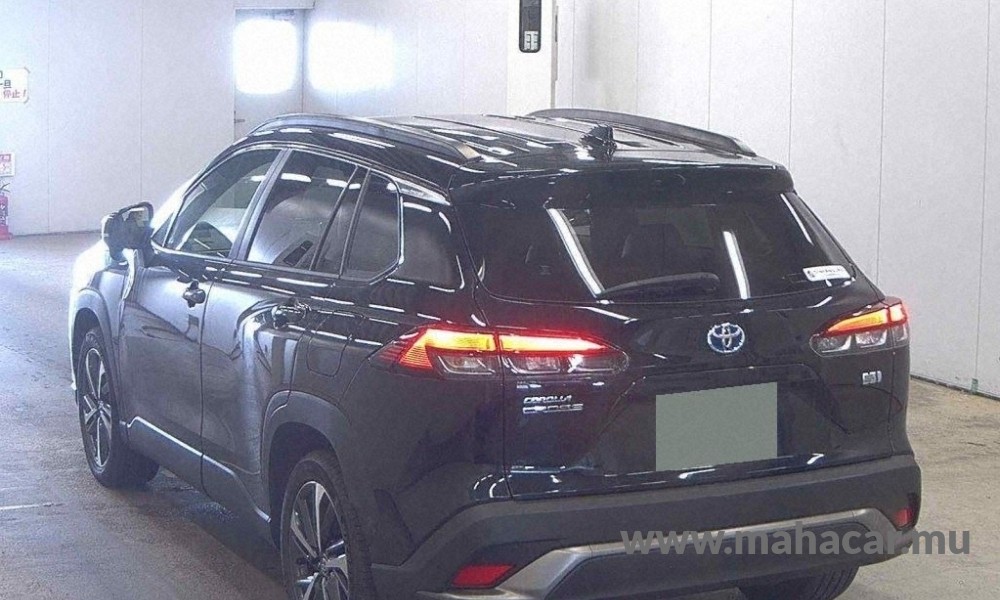 2023 Toyota COROLLA CROSS photo 3