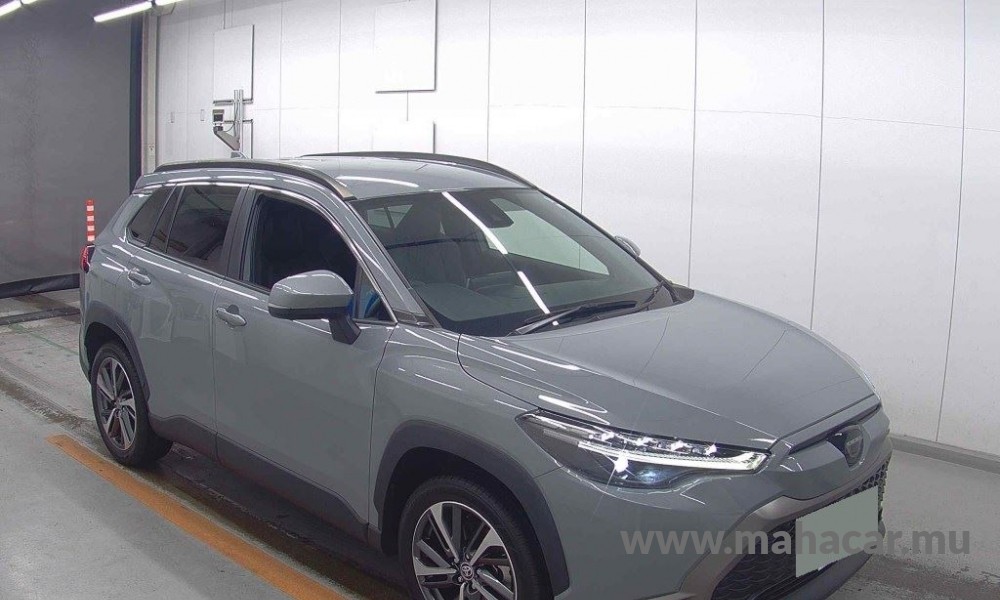 2022 Toyota COROLLA CROSS photo 2