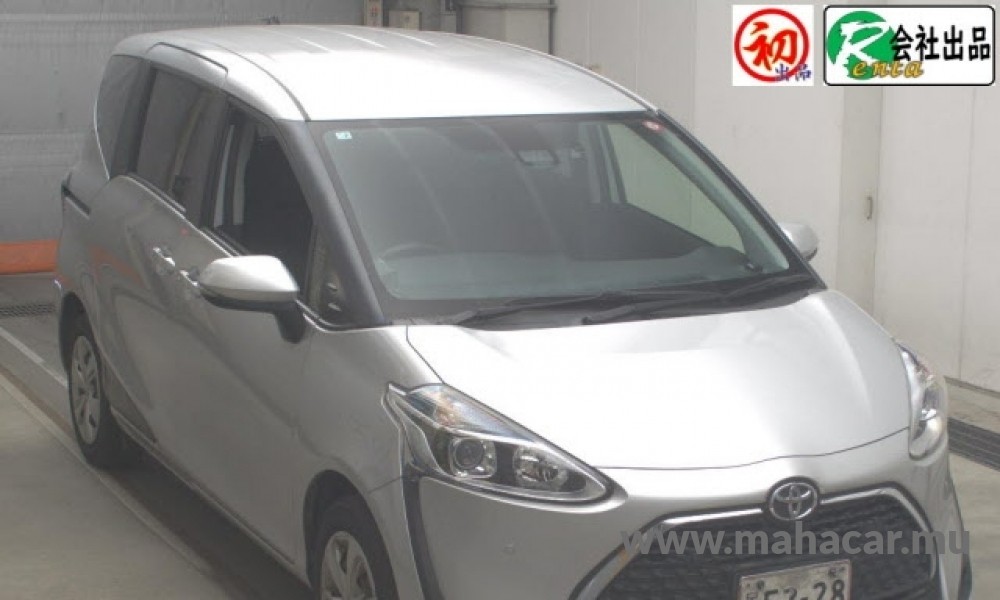 2022 Toyota Sienta photo 3