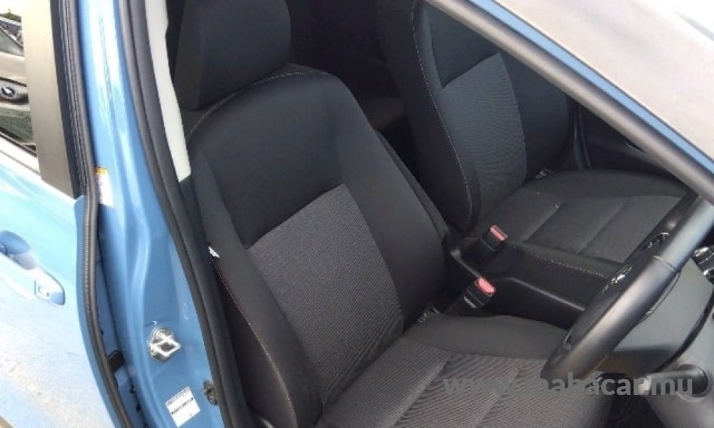 2022 Toyota Sienta Hybrid photo 8