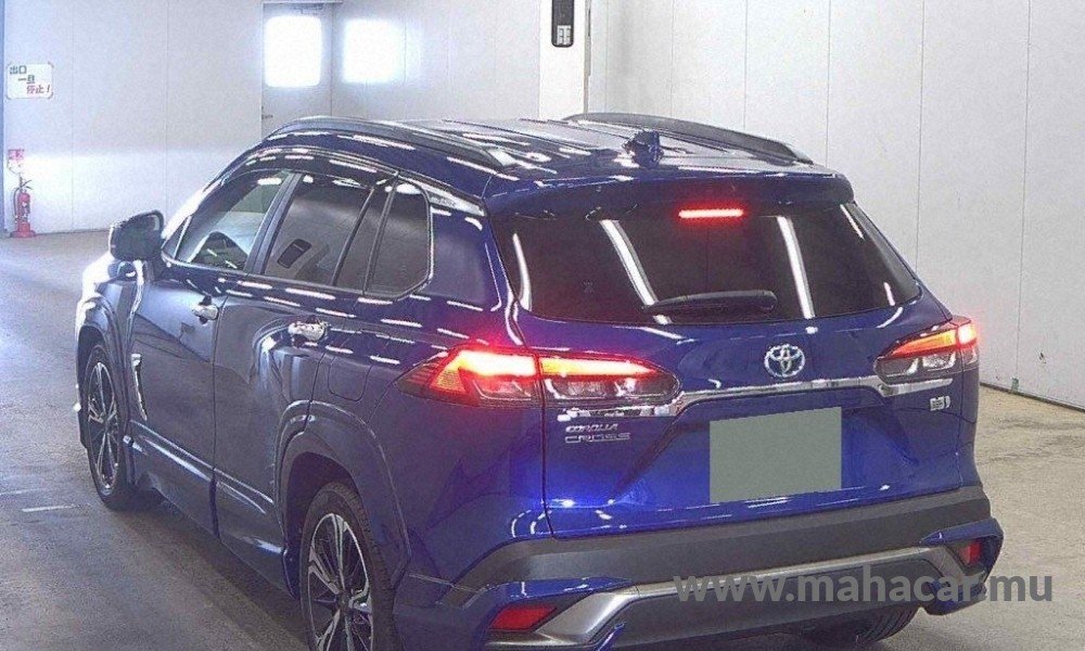 2022 Toyota COROLLA CROSS photo 3