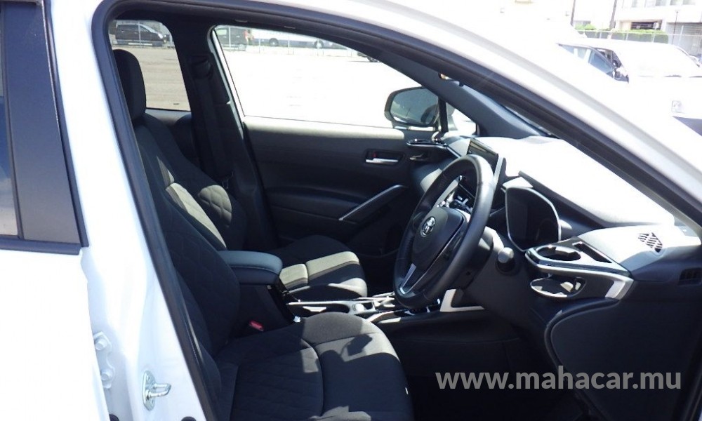 2022 Toyota COROLLA CROSS photo 5