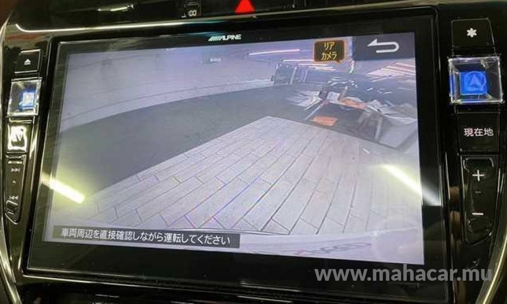 2020 Toyota Harrier photo 9