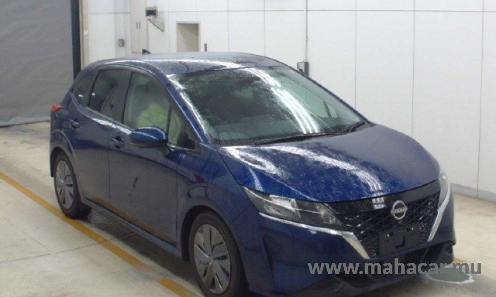 2022 Nissan NOTE E-POWER photo 2