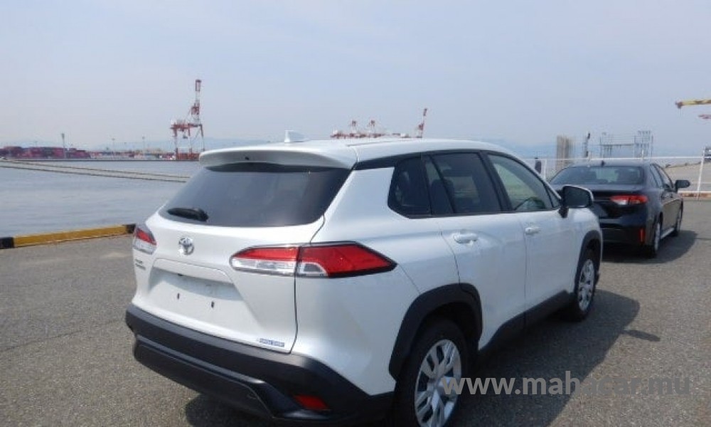 2023 Toyota COROLLA CROSS photo 3