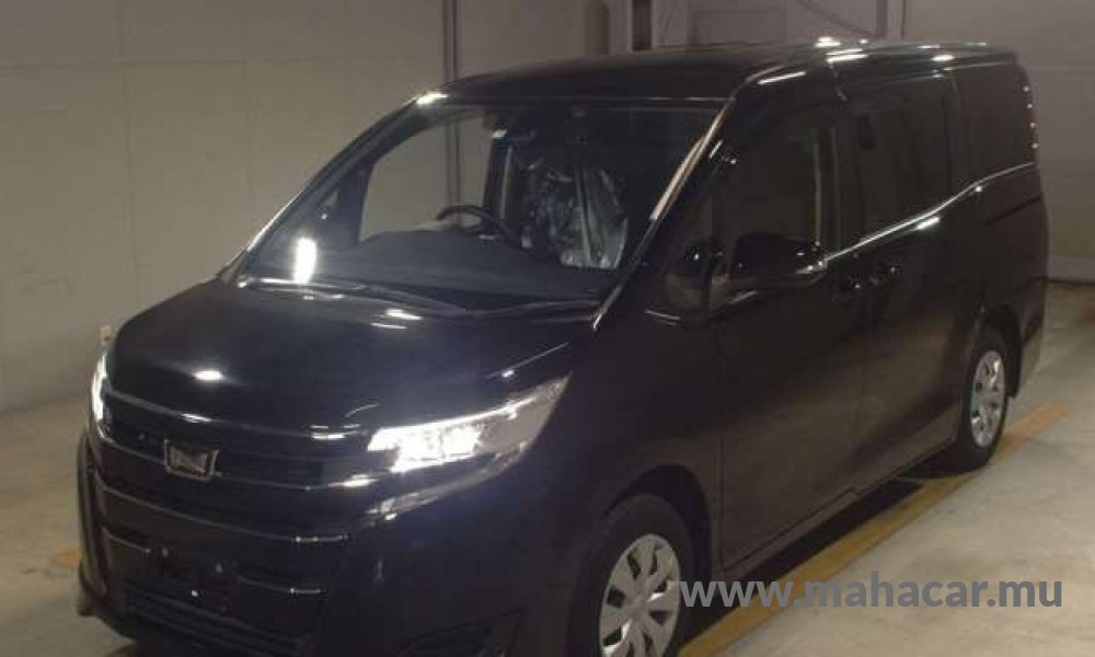 2021 Toyota Noah, Black