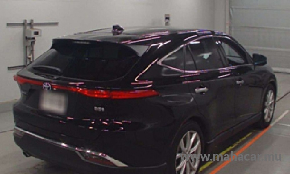 2023 Toyota Harrier photo 2