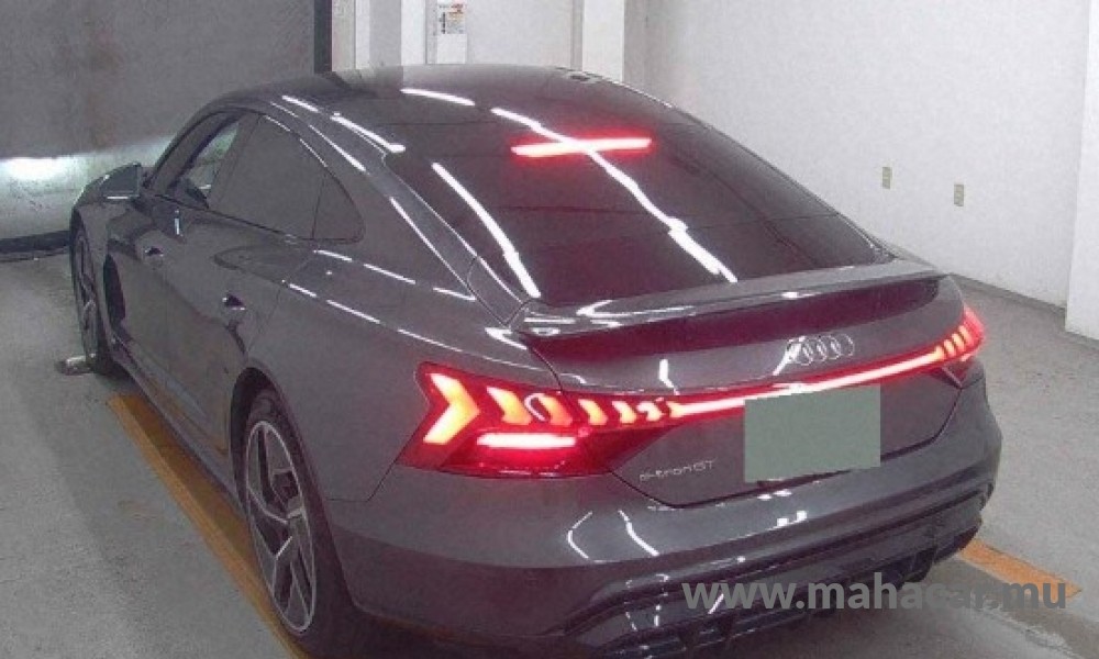 2023 AUDI Etron GT Quattro photo 3