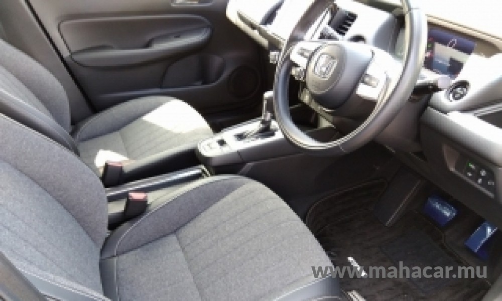 2020 Honda FIT HYBRID photo 18