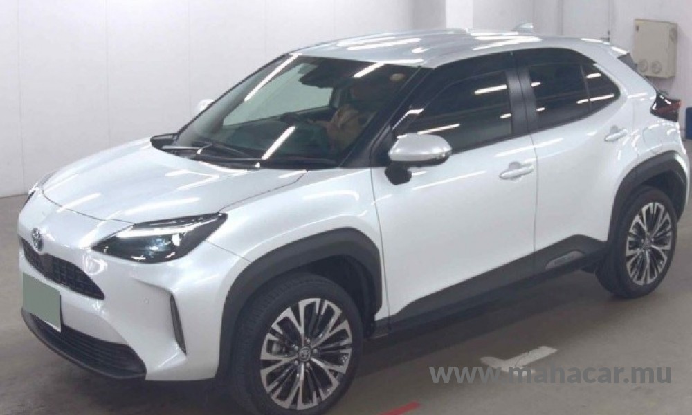 2023 Toyota Yaris Cross Hybrid, White