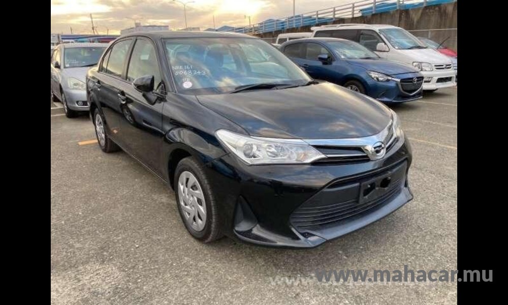 2018 Toyota Corolla Axio, Black