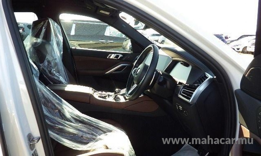 2022 BMW X 6 photo 6