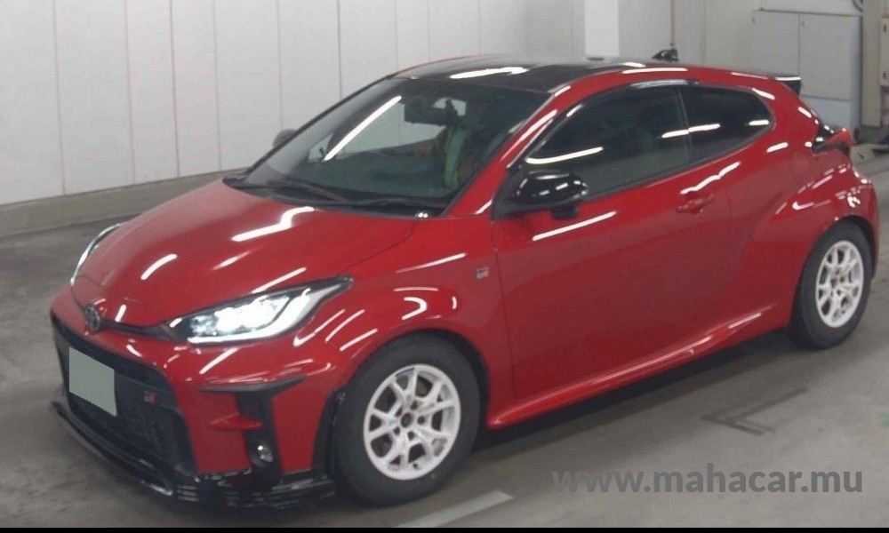 2021 Toyota Yaris GR, Red