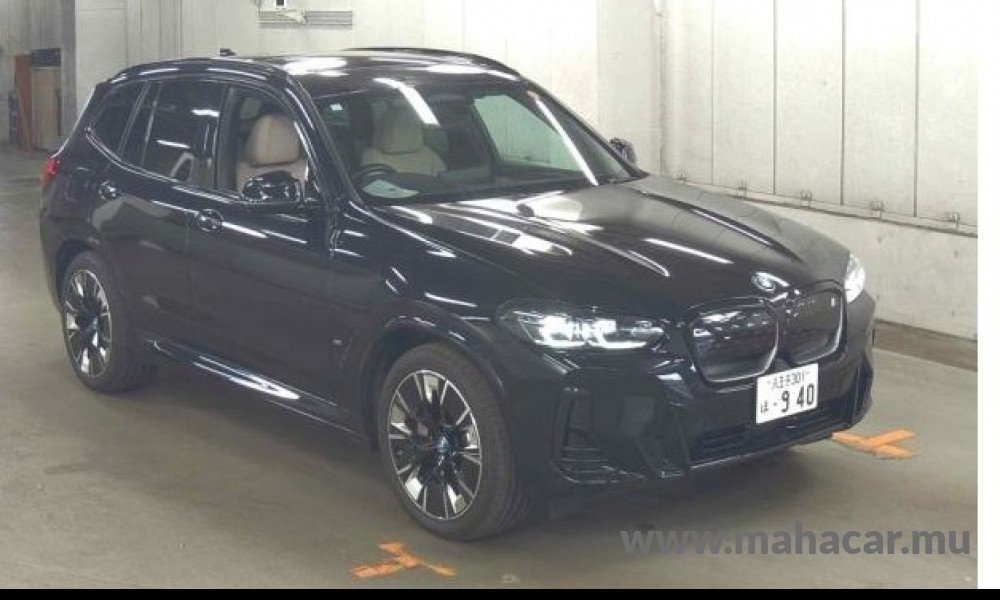 2023 BMW iX3 photo 2