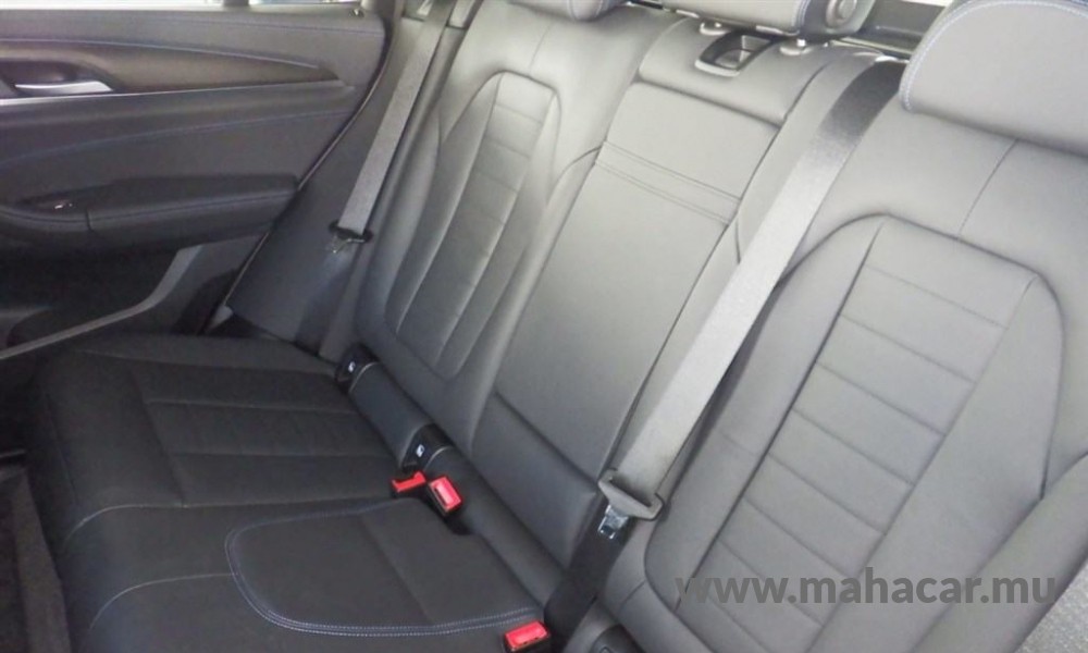 2021 BMW iX3 photo 5