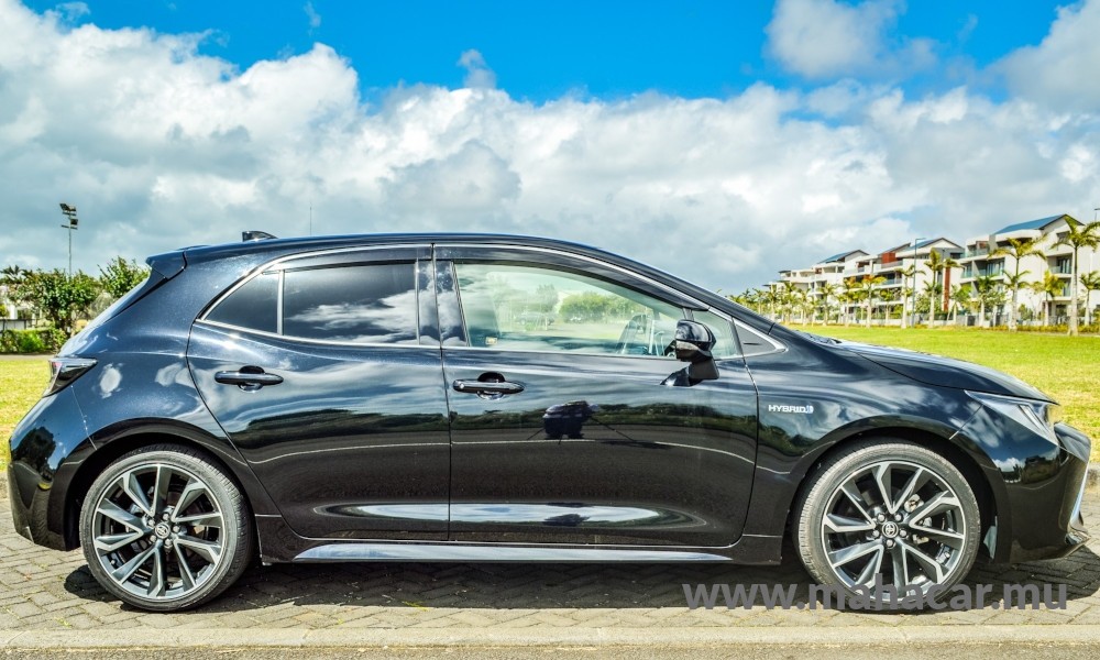 2019 Toyota Corolla photo 3