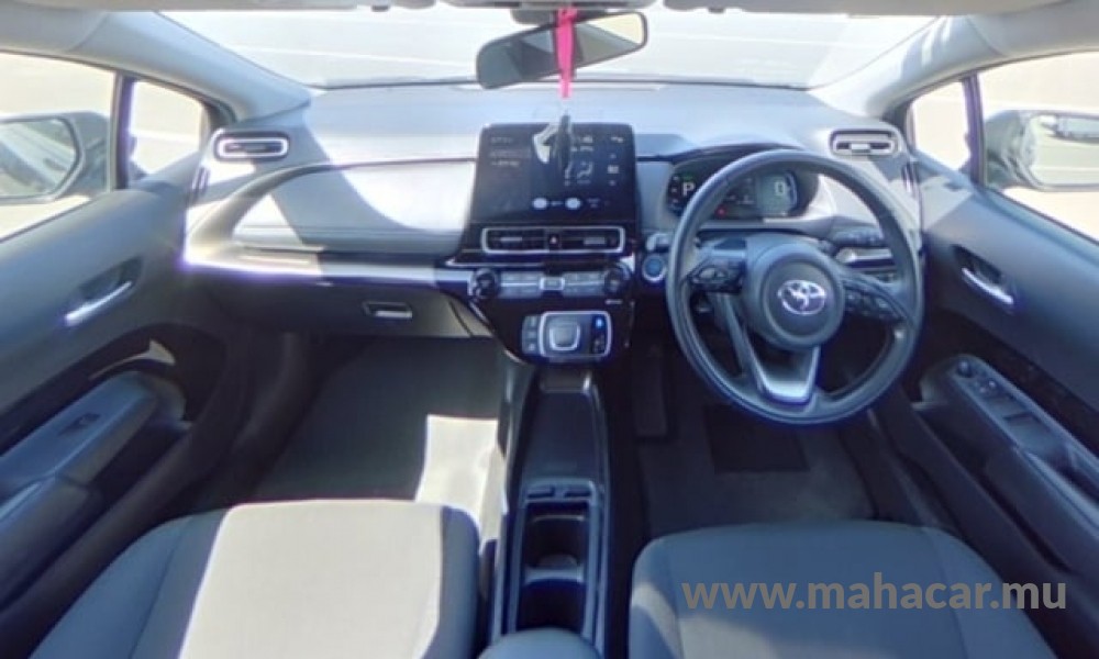 2022 Toyota AQUA photo 6