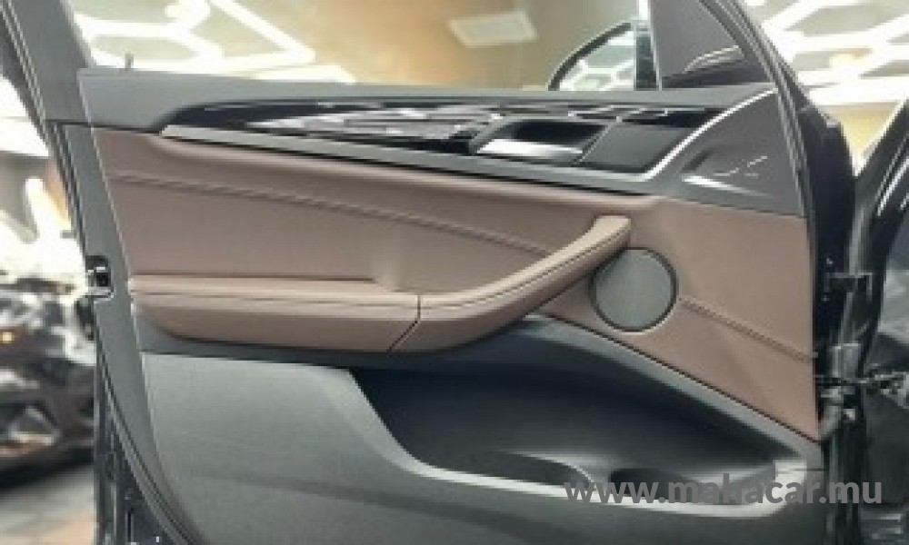 2024 BMW iX3 photo 7