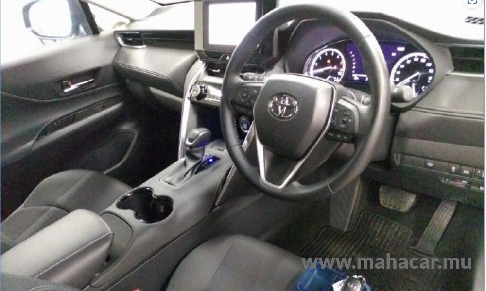2024 Toyota Harrier photo 5