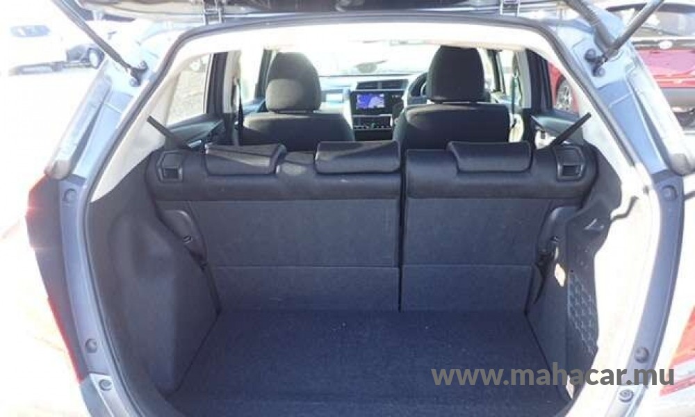 2019 Honda FIT HYBRID photo 18