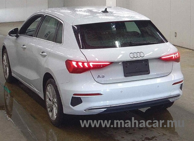 2023 AUDI A3 photo 3