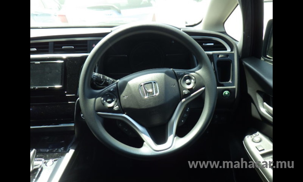2019 Honda SHUTTLE photo 3