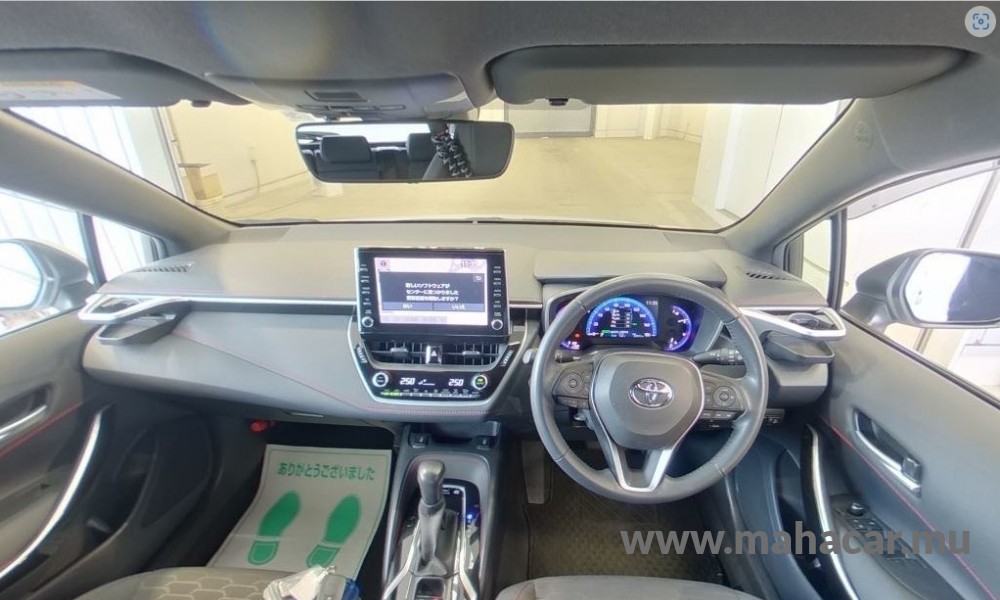 2021 Toyota Corolla photo 3
