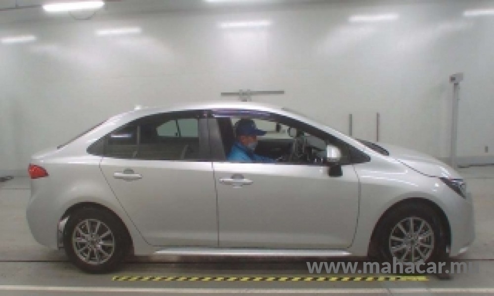 2021 Toyota Corolla photo 3