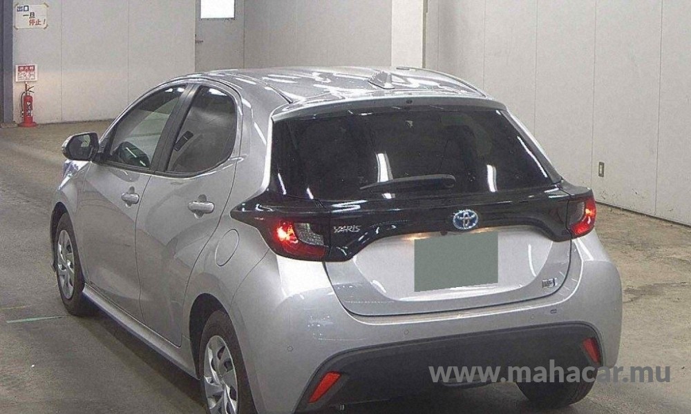 2021 Toyota Yaris photo 4