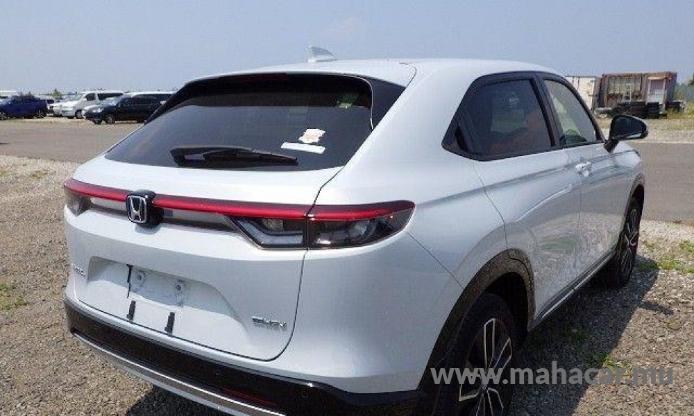 2022 Honda VEZEL Z HYBRID photo 2