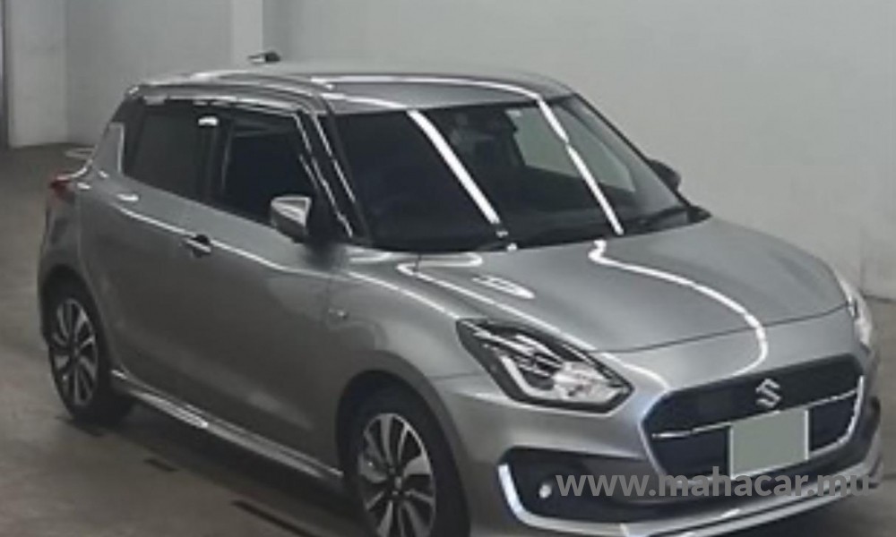 2020 Suzuki Swift Hybrid, Silver