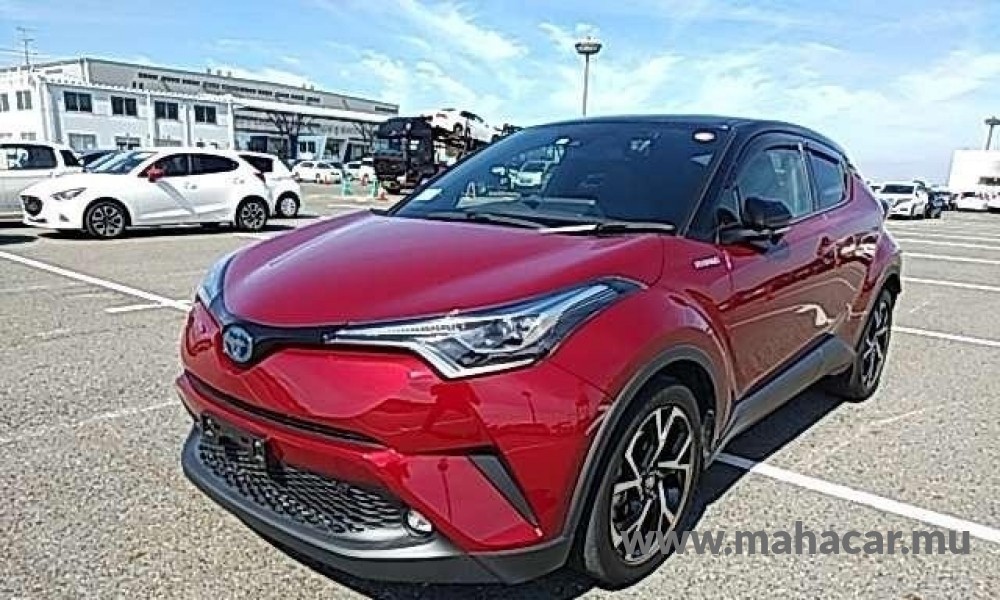 2019 Toyota CHR HYBRID, Red