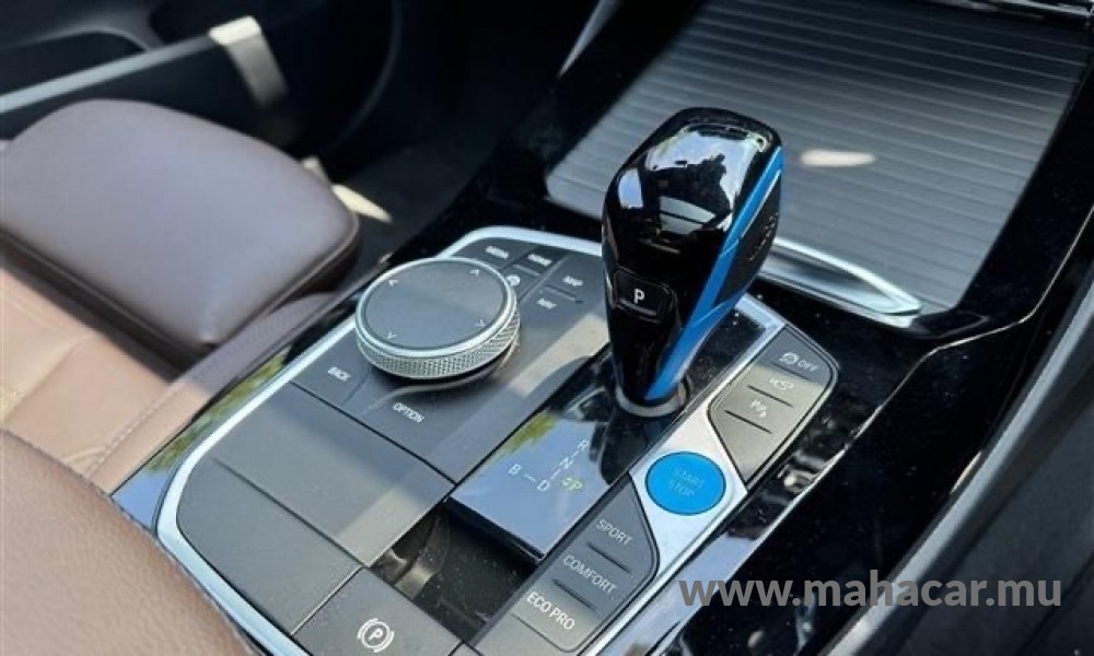 2022 BMW iX3 photo 15