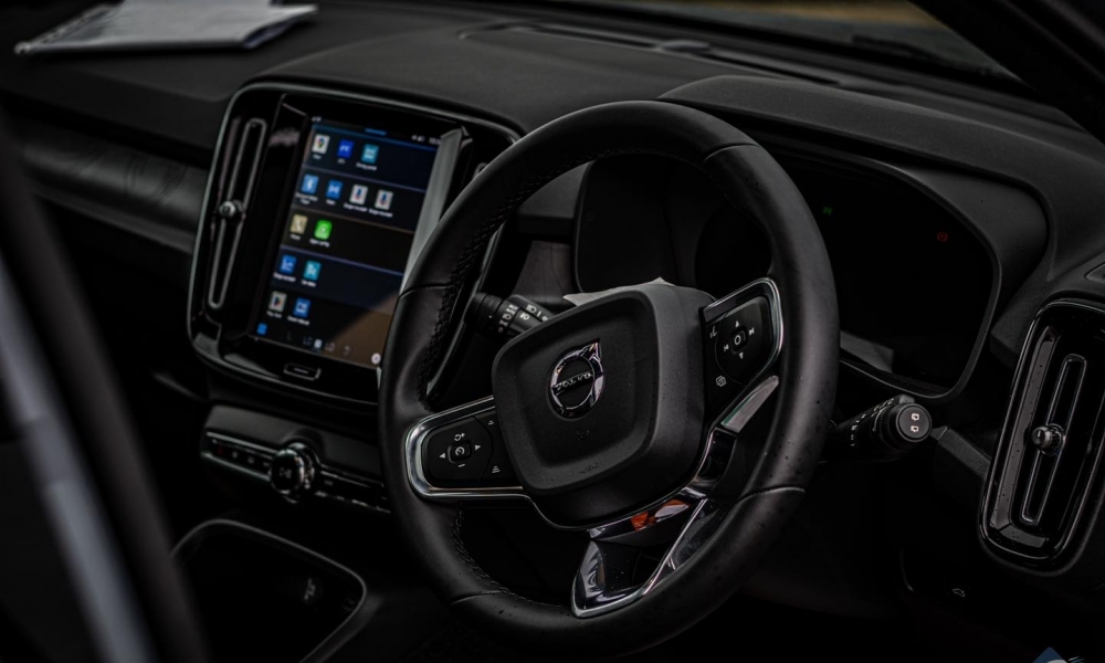 2022 VOLVO XC40 photo 7