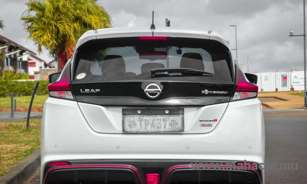 2019 Nissan Leaf Nismo photo 12