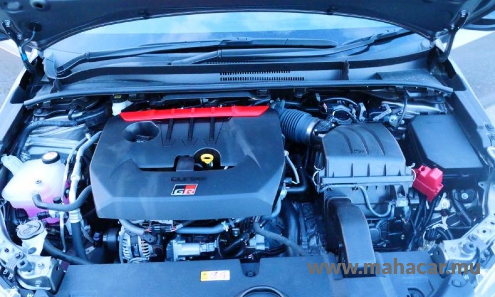 2023 Toyota COROLLA GR photo 15