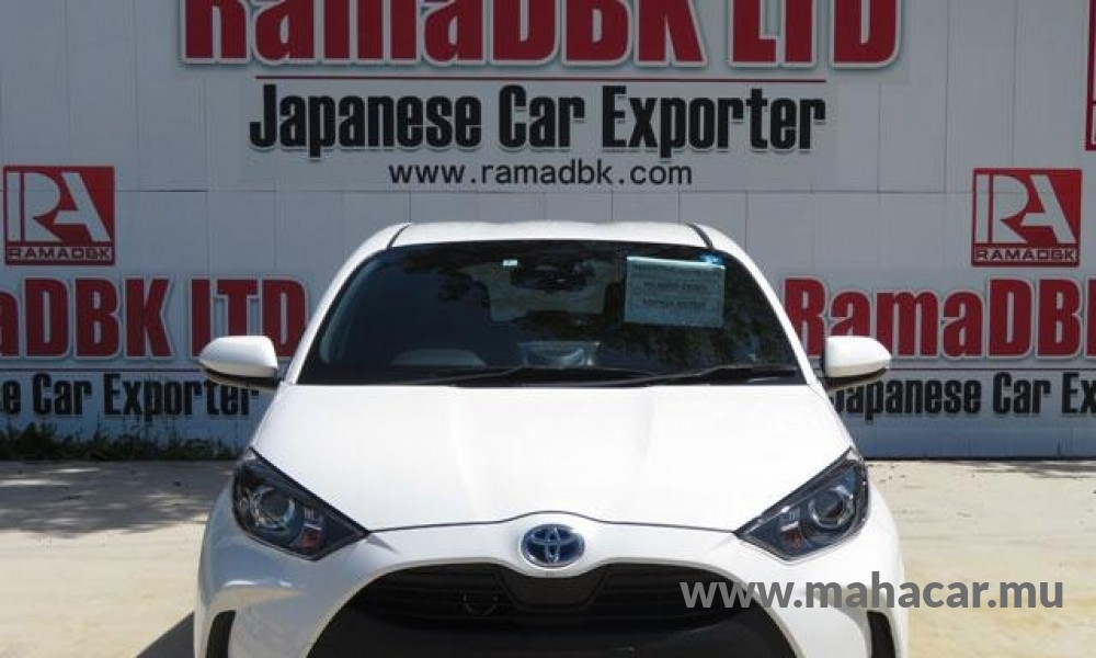 2020 Toyota Yaris photo 5